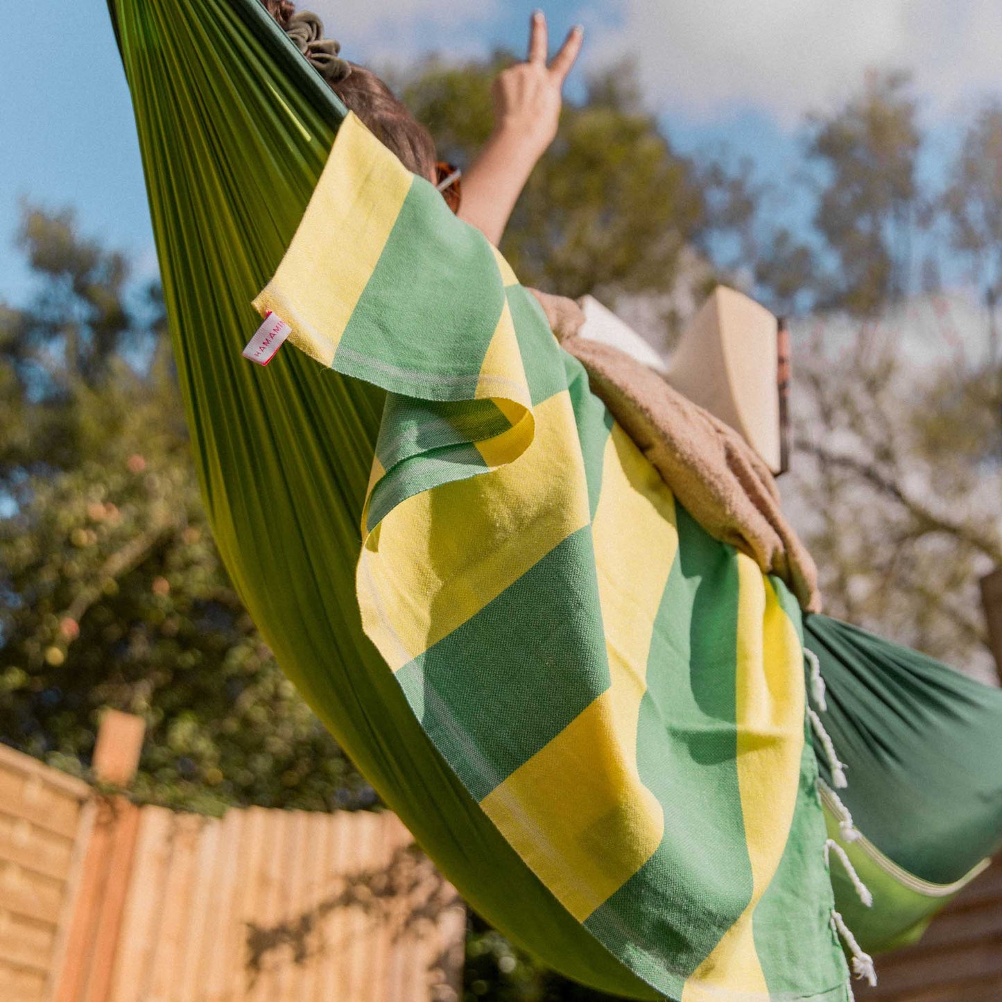Carnival Towel Green & Bright Yellow - HAMAMINGO