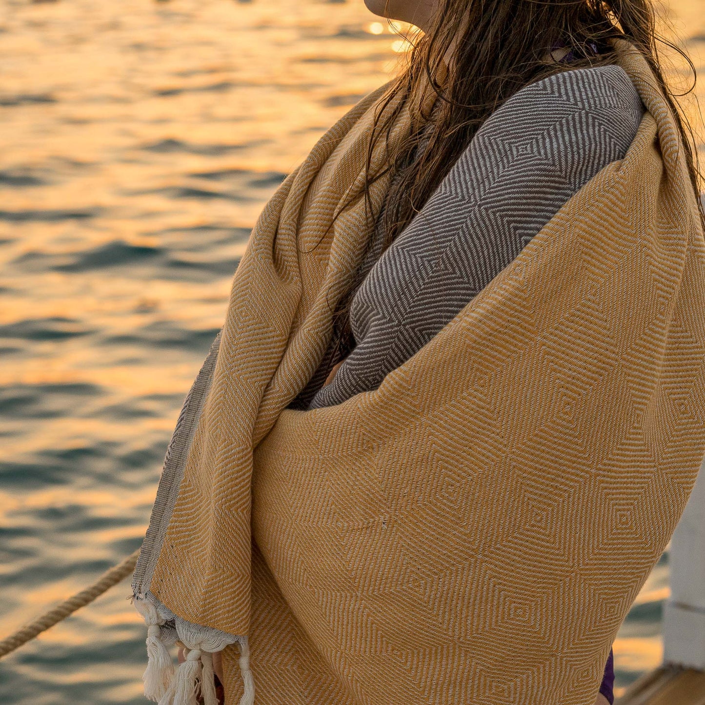 Trocadero Towel Coffee and Apricot - HAMAMINGO