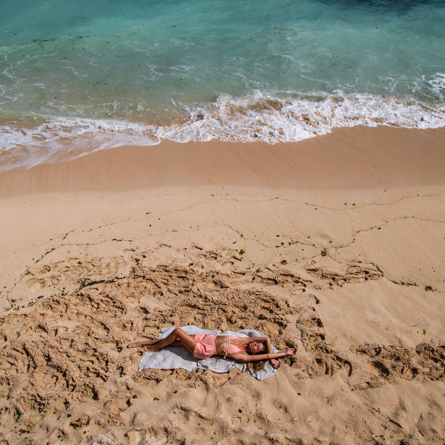 Bruges Towel Silver Grey & White - HAMAMINGO