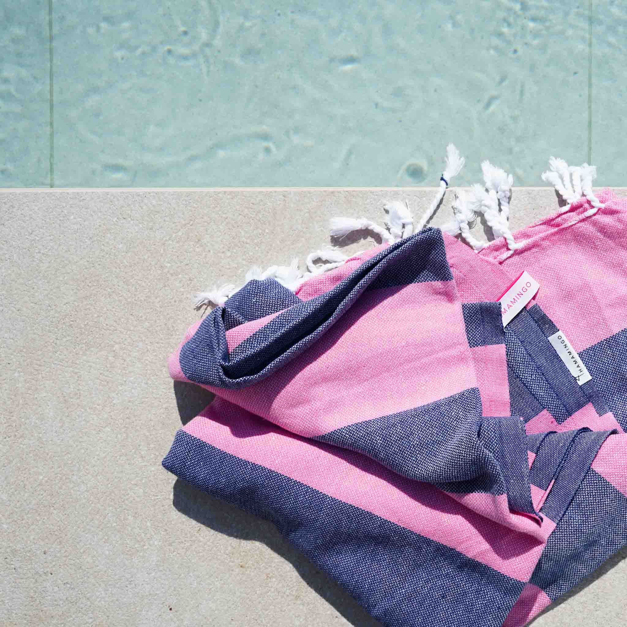 Carnival Towel Hot Pink & Navy Blue - HAMAMINGO