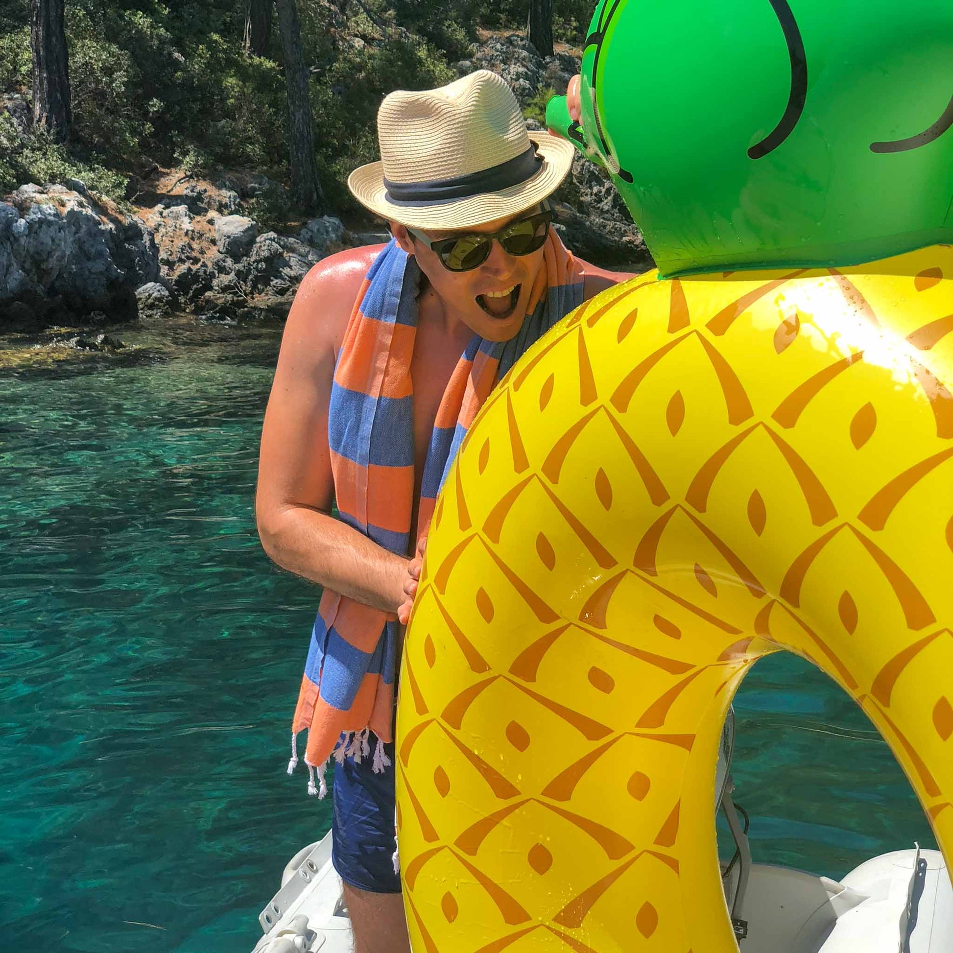 Carnival Towel Orange & Royal Blue - HAMAMINGO