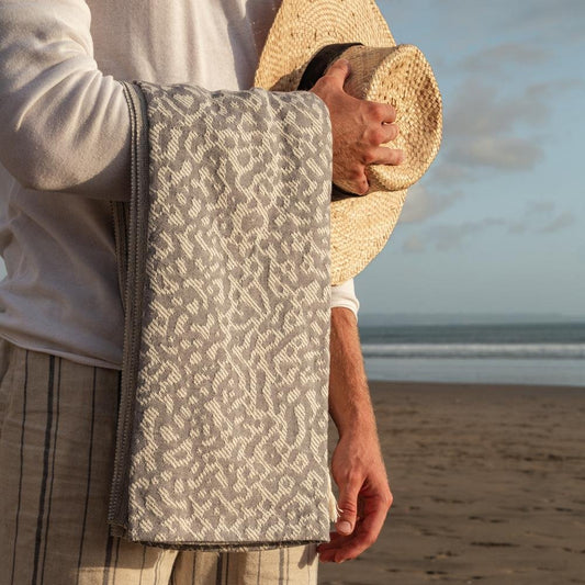 Narnia Blanket Scarf Charcoal Grey - HAMAMINGO