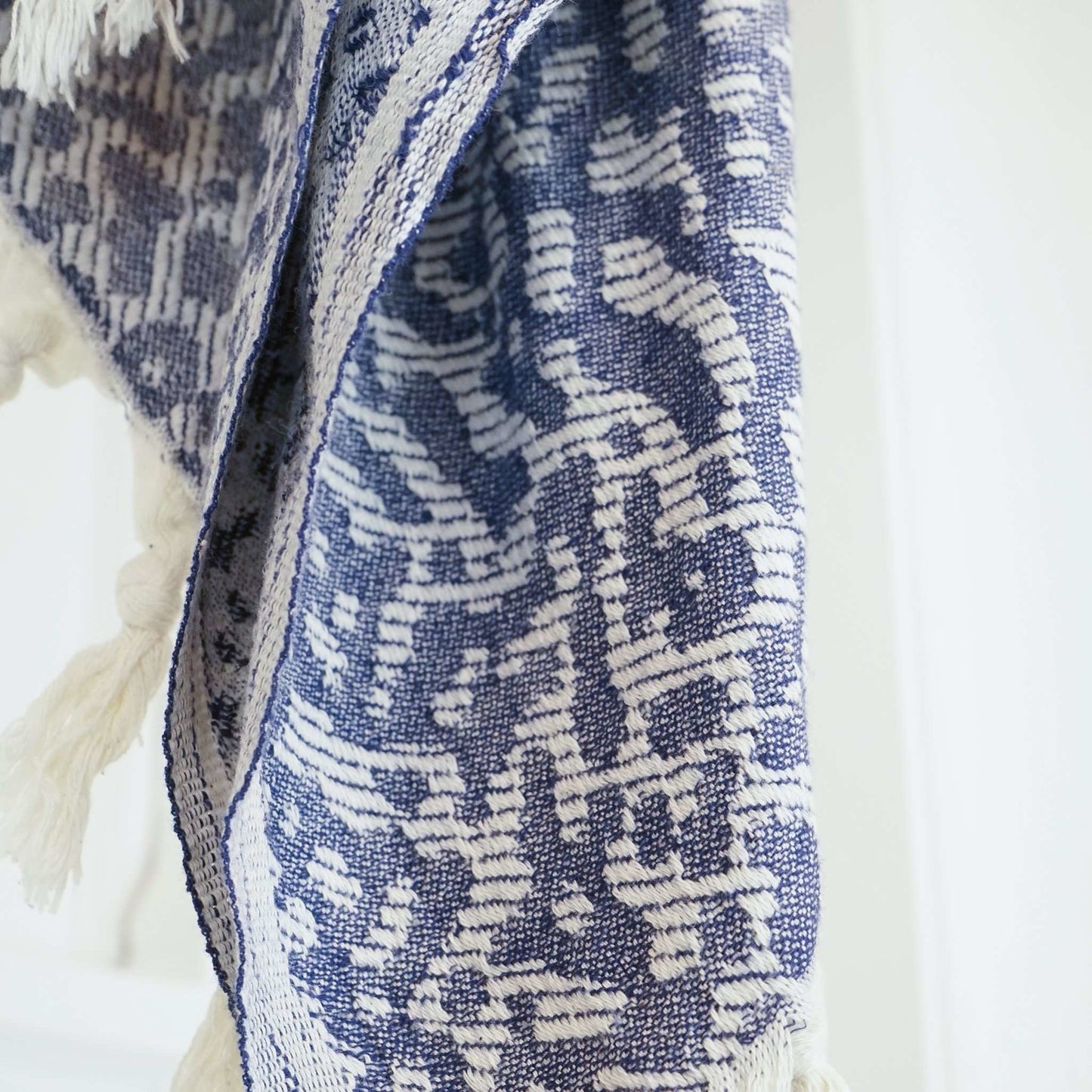 Narnia Blanket Scarf Navy Blue - HAMAMINGO