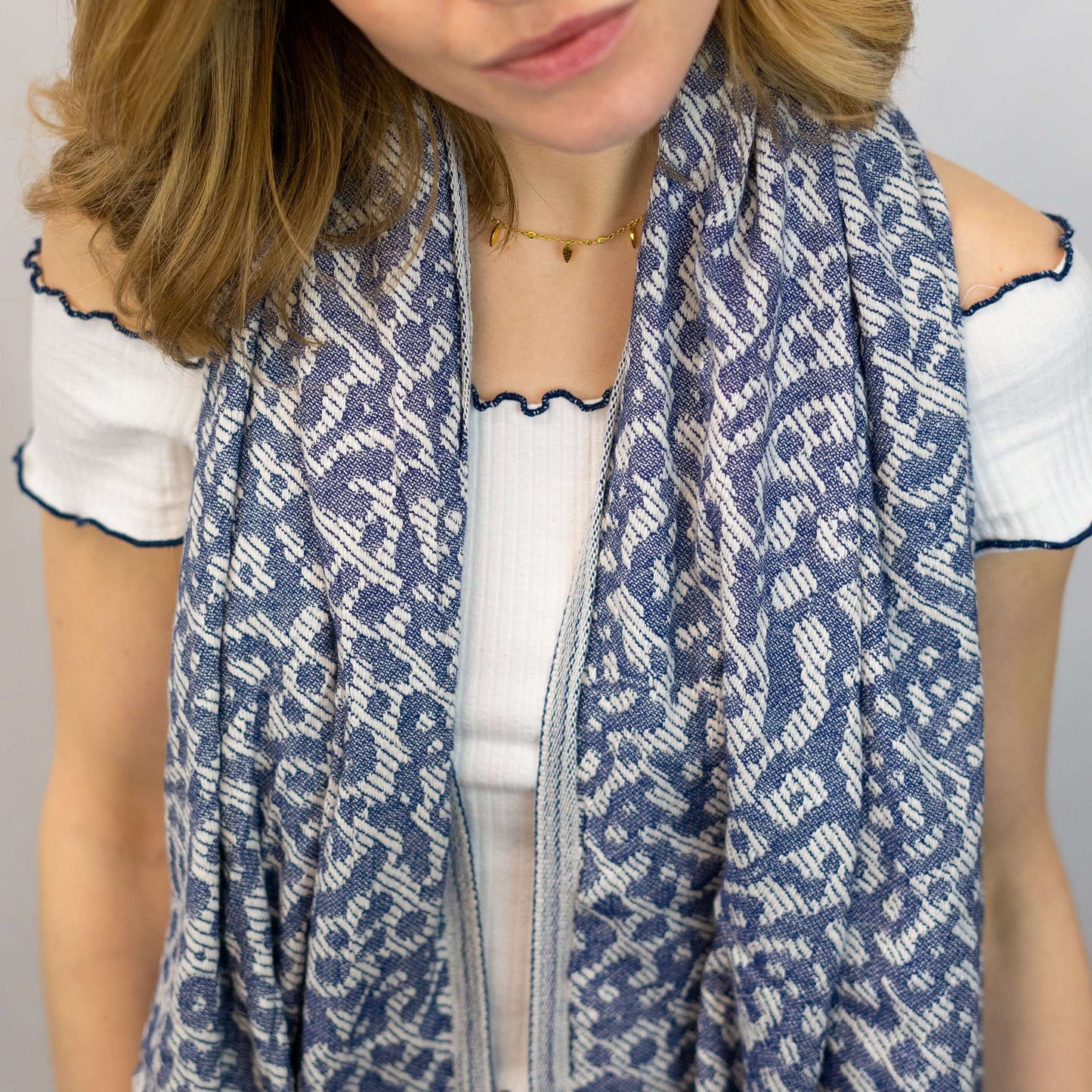 Narnia Blanket Scarf Navy Blue - HAMAMINGO