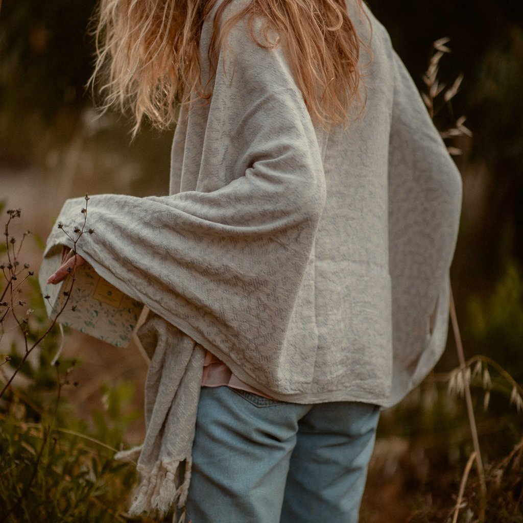 Narnia Blanket Scarf Silver Grey - HAMAMINGO