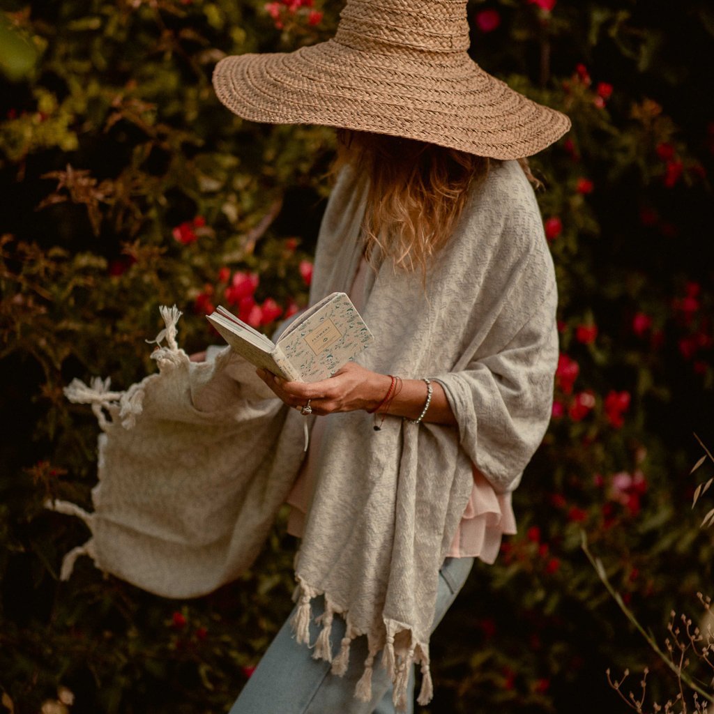 Narnia Blanket Scarf Silver Grey - HAMAMINGO