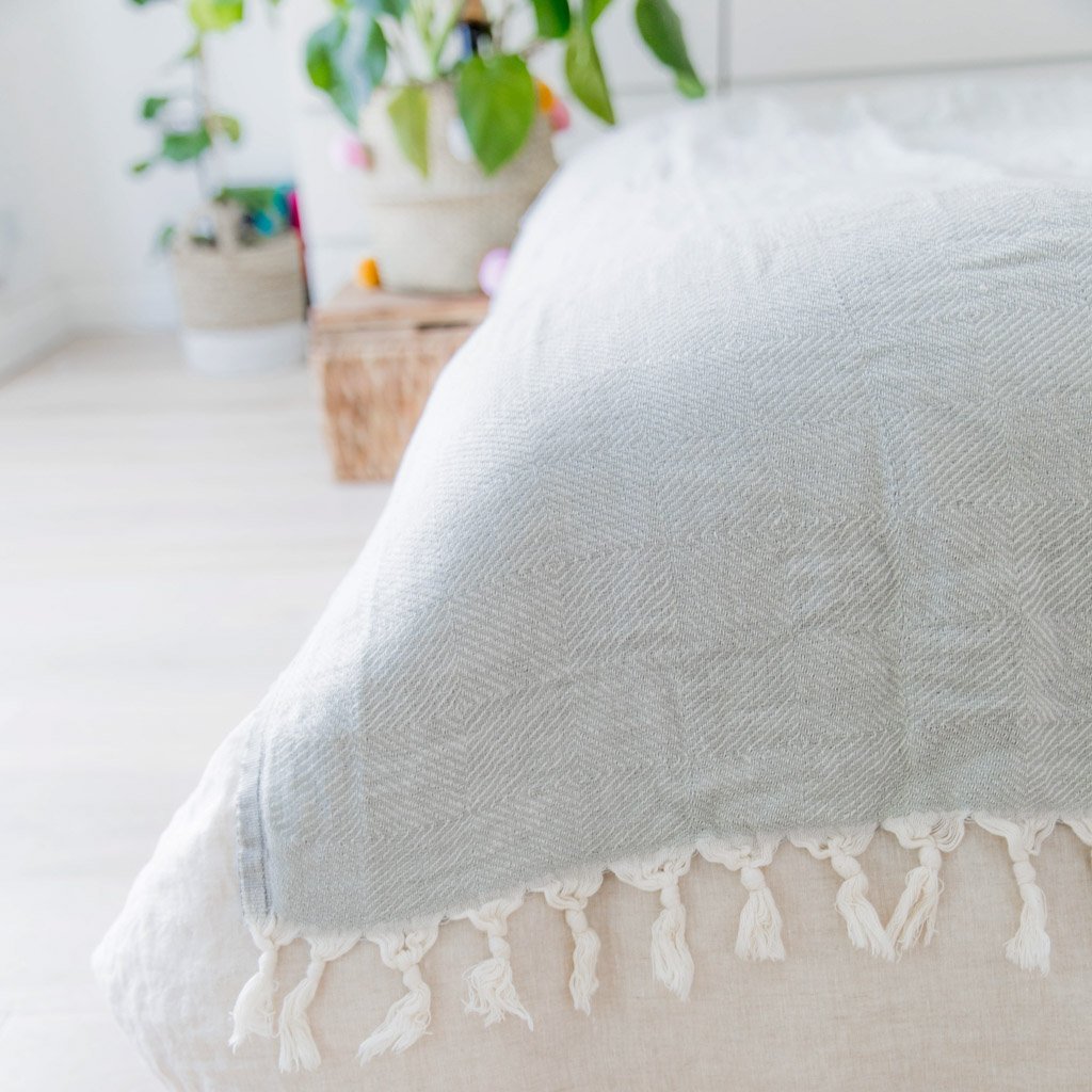 Trocadero Beige and Silver Grey - HAMAMINGO